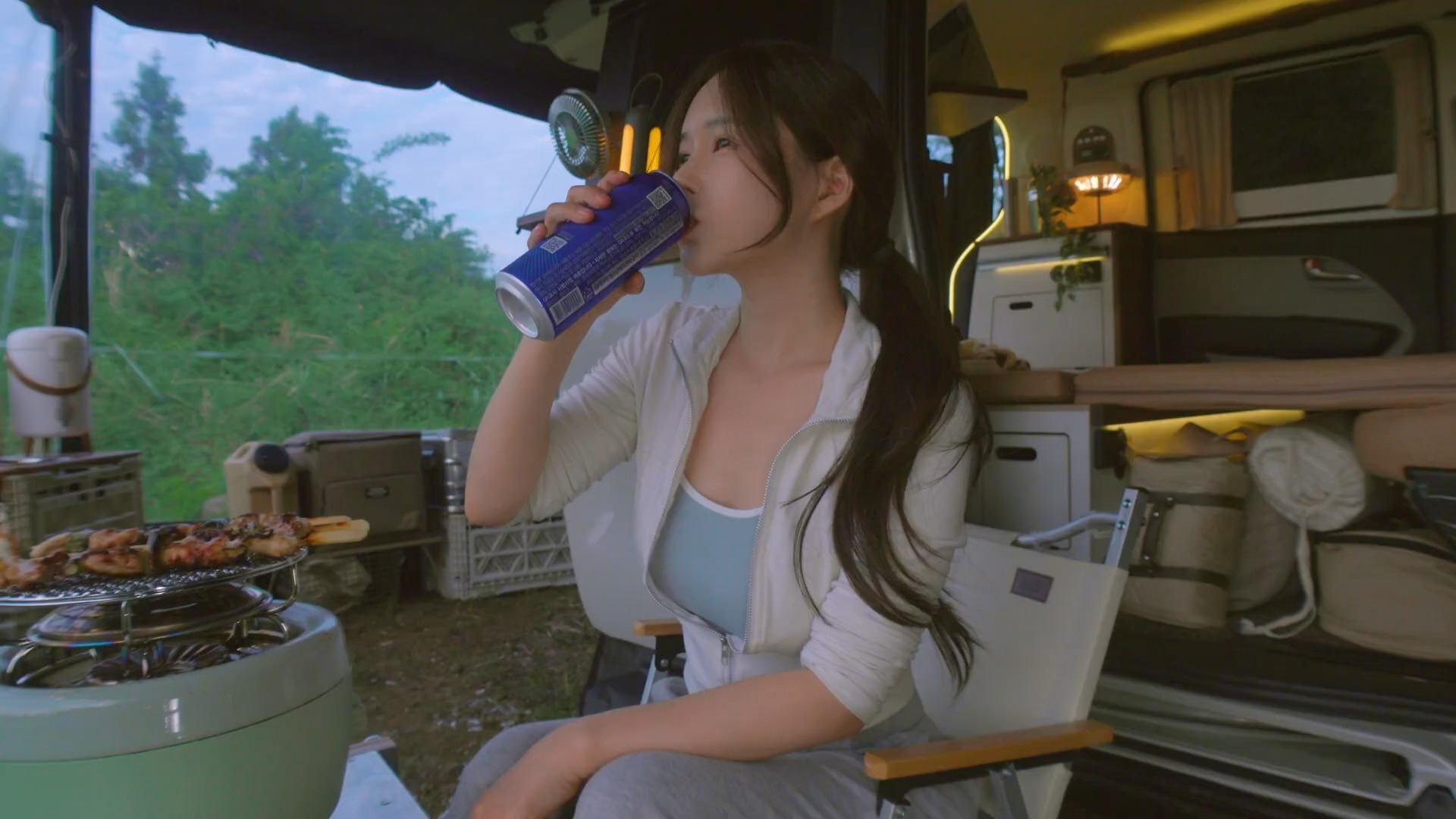 国家移民管理局：上半年全国移民管理机构共签发口岸签证43万证次